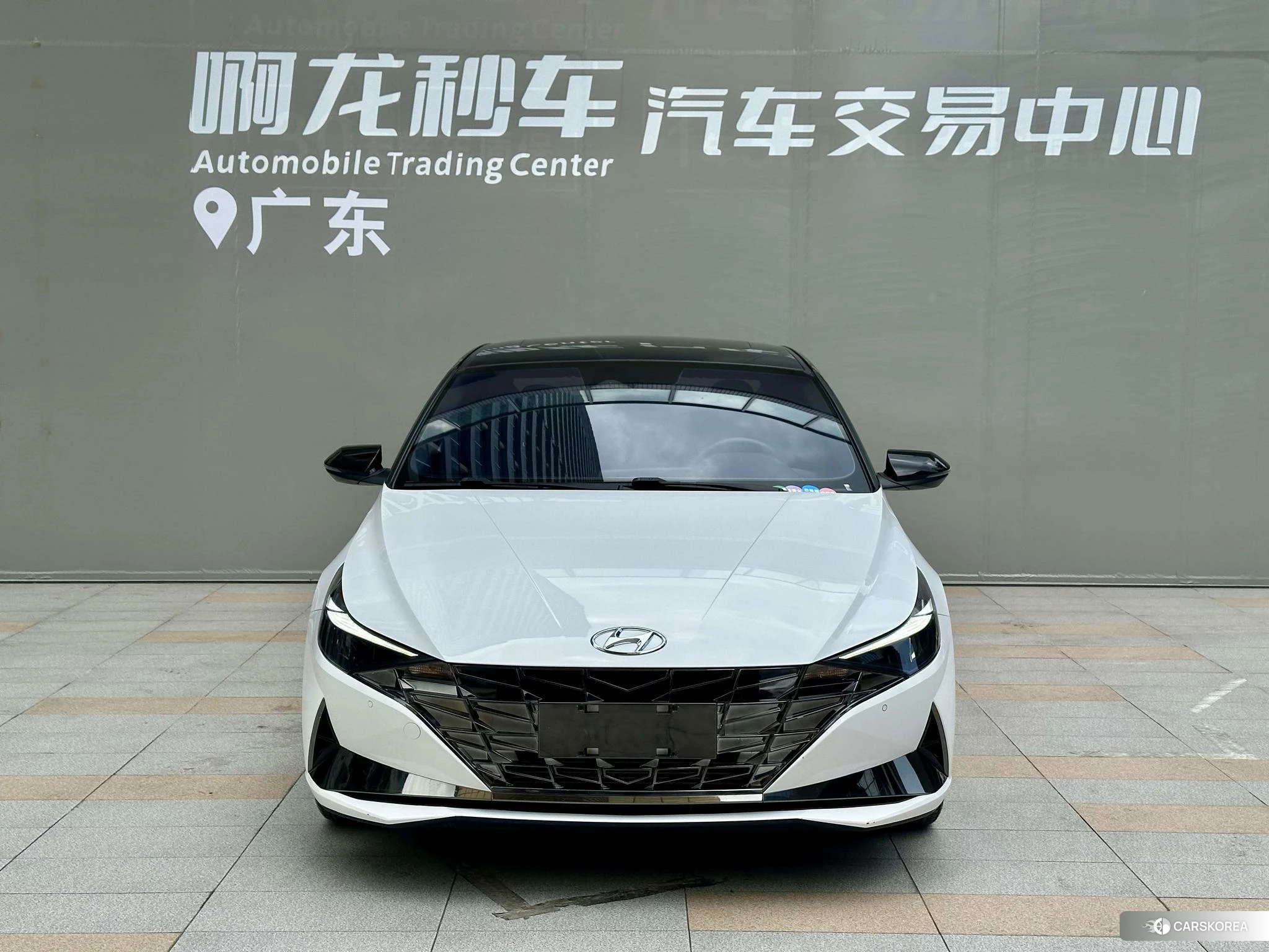 Hyundai Elantra id 4421023 из Китая 17
