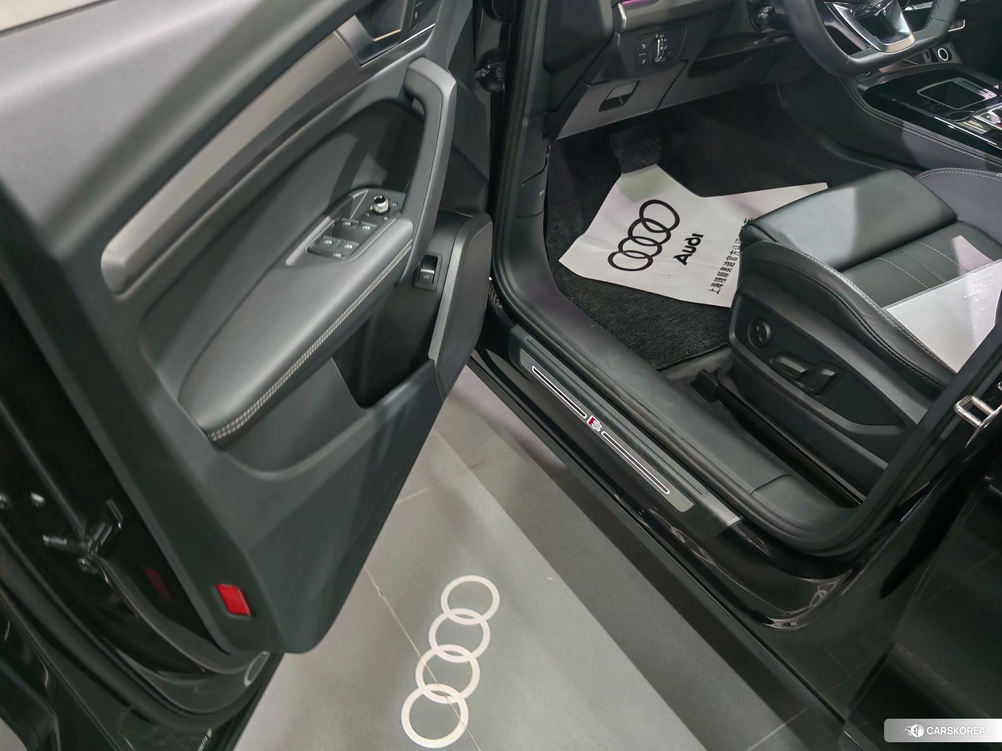 Audi Q5L id 4426888 из Китая 9