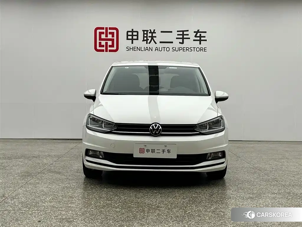 Volkswagen Touran id 4545735 из Китая 8