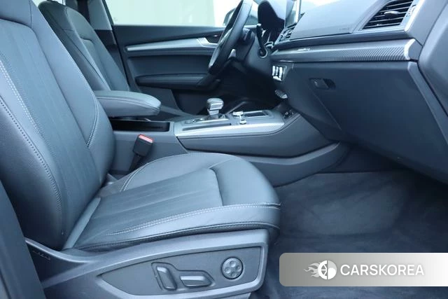 Audi Q5L id 4208339 из Китая 22