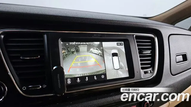 Kia The New Carnival id 2562044 из Кореи 16