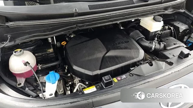 Hyundai Staria id 3383618 из Кореи 16