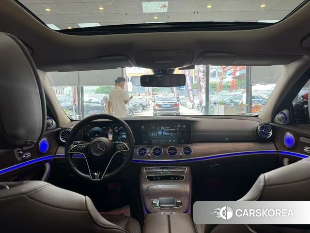 Mercedes-Benz E-class id 4358923 из Китая 16