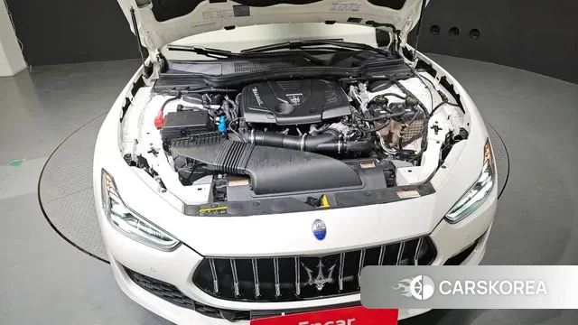 Maserati Ghibli id 3023067 из Кореи 16