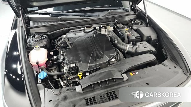 Hyundai Grandeur (GN7) id 3964316 из Кореи 16