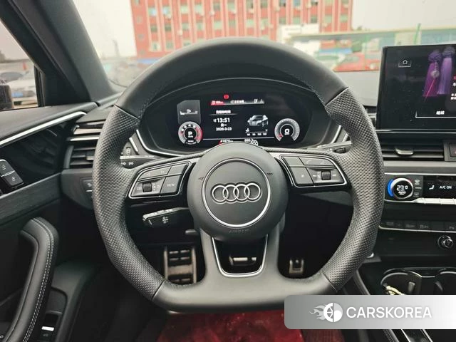 Audi A4L id 4299832 из Китая 13
