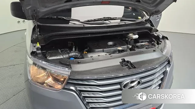 Hyundai The New Grand Starex id 3095765 из Кореи 16