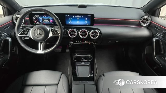 Mercedes-Benz A-Class W177 id 4590859 из Кореи 26