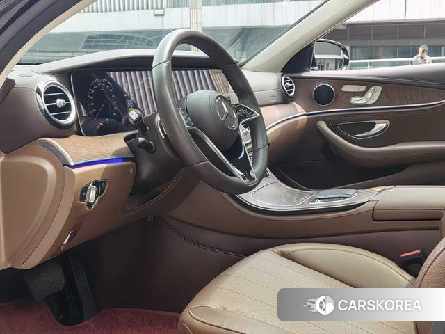 Mercedes-Benz E-class id 4328519 из Китая 17