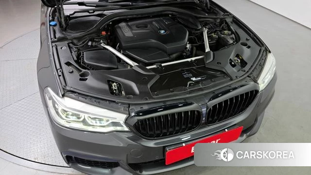 BMW 5 Series (G30) id 3943051 из Кореи 16