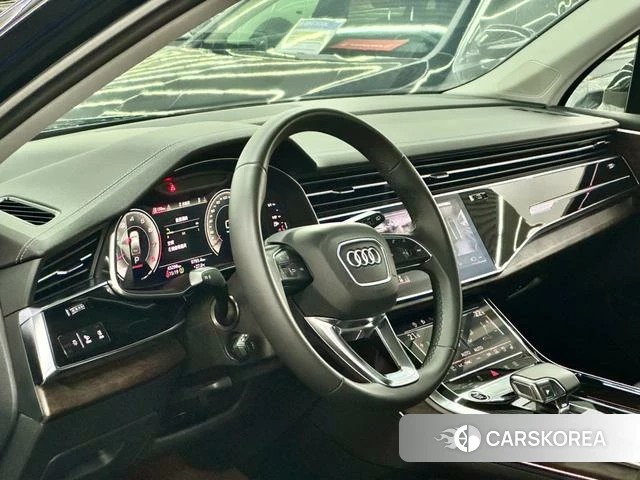Audi Q7 id 4278778 из Китая 9