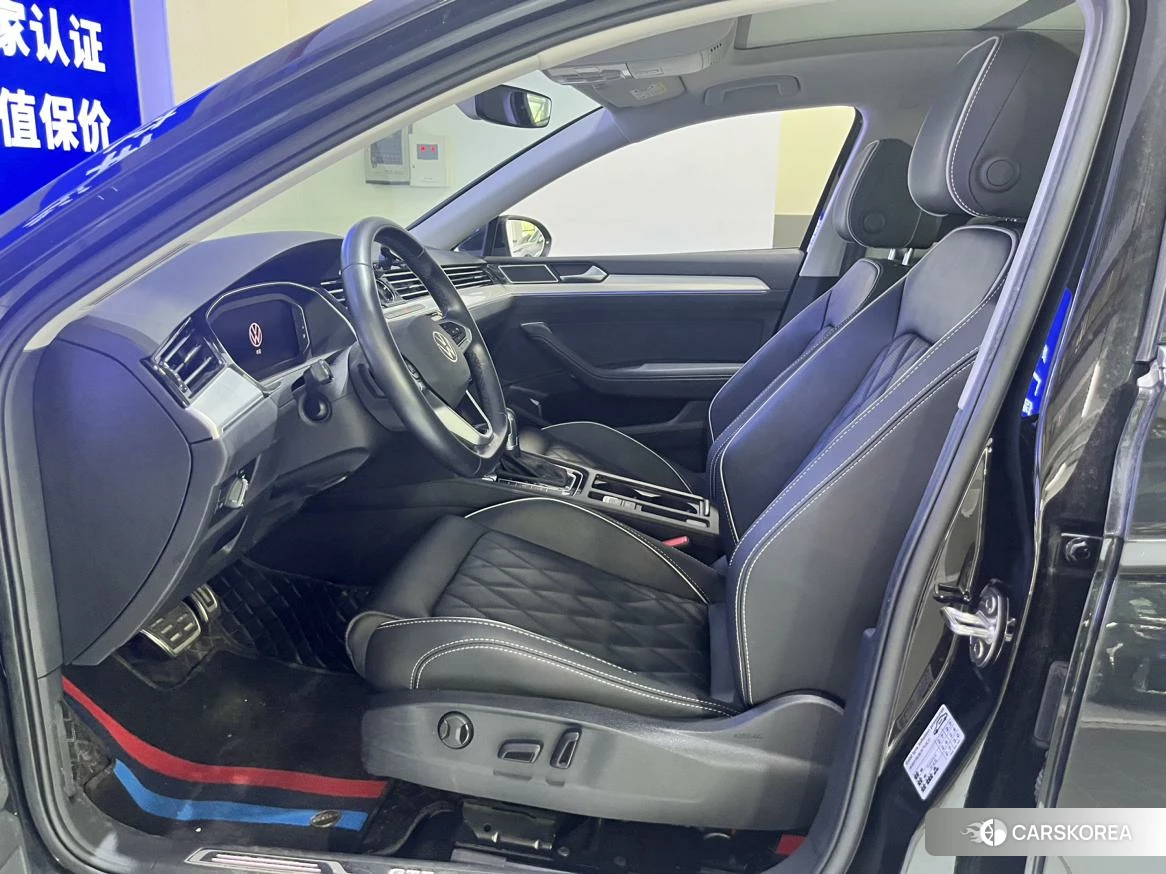 Volkswagen Magotan PHEV id 4452772 из Китая 13