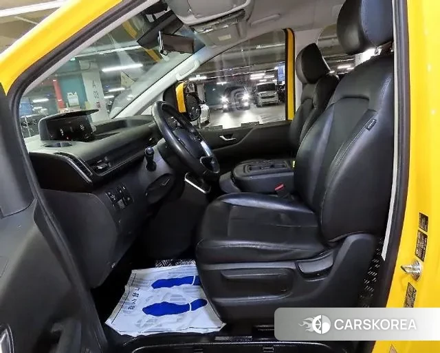 Hyundai Staria id 3764825 из Кореи 16