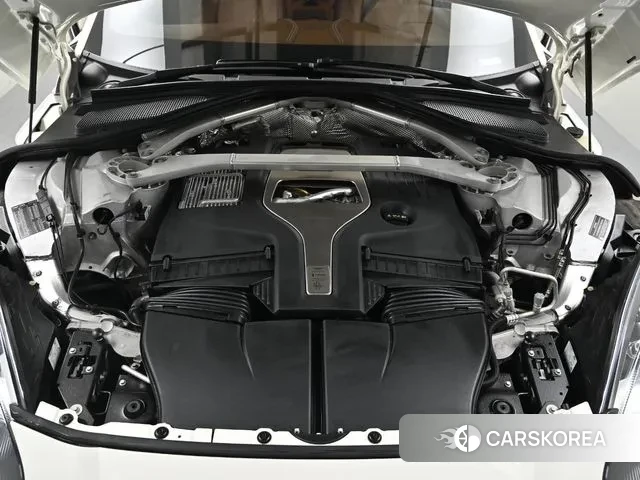 Aston Martin DBX id 2360135 из Кореи 12