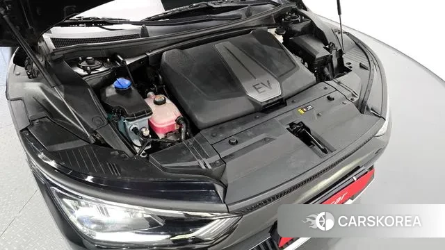 Kia EV6 id 3371024 из Кореи 16