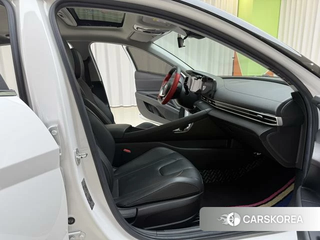 Hyundai Elantra id 4297763 из Китая 13