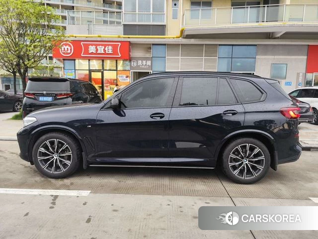 BMW X5 (imported) 2021 Черный из Китая, фото 6