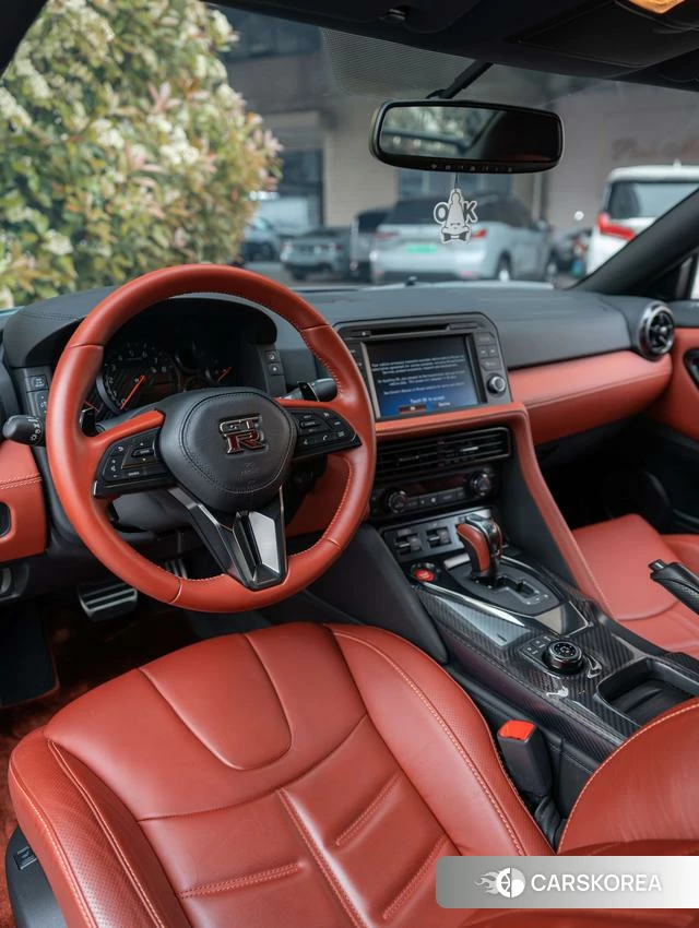 Nissan GT-R id 4336250 из Китая 16