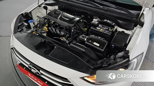 Hyundai Avante AD id 3076864 из Кореи 16