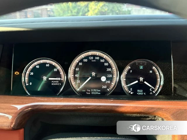 Rolls-Royce Phantom id 4433052 из Кореи 16