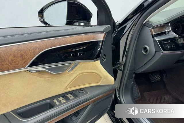 Audi A8 id 4263910 из Китая 13