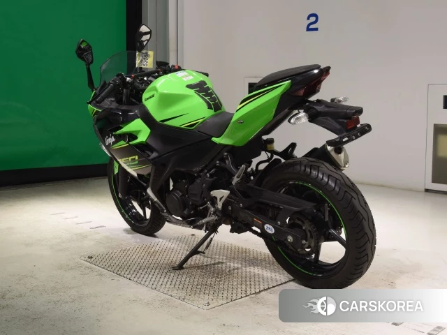 Kawasaki NINJA 250 id 4334487 из Японии 6