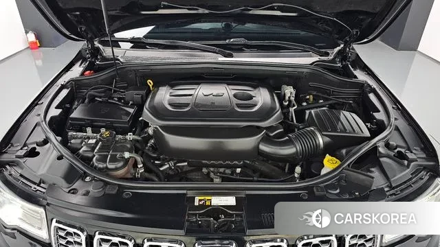 Jeep Grand Cherokee id 3384854 из Кореи 16