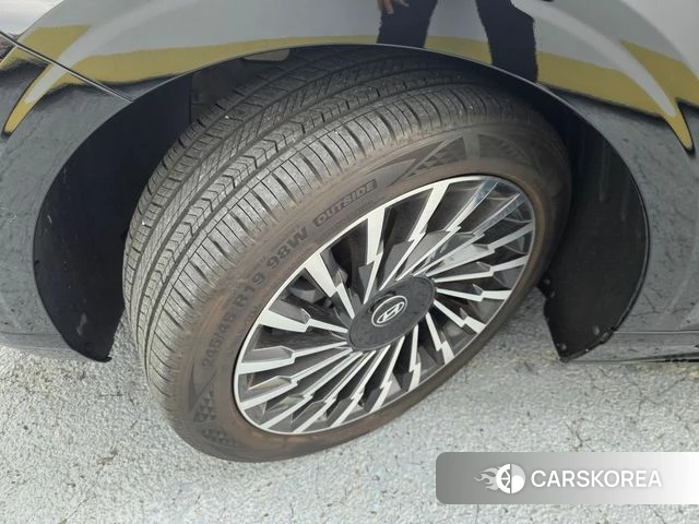 Hyundai Grandeur (GN7) id 3891290 из Кореи 14