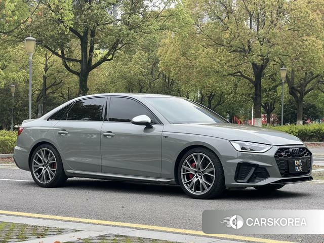 Audi S4 id 4209896 из Китая 12