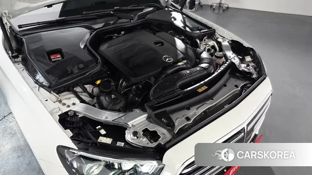 Mercedes-Benz E-Class W213 id 3566219 из Кореи 16