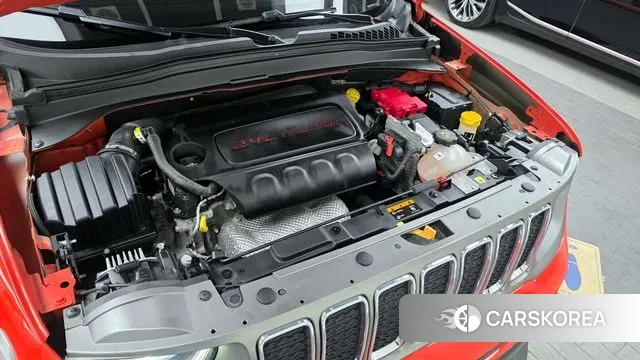 Jeep Renegade id 3561687 из Кореи 16