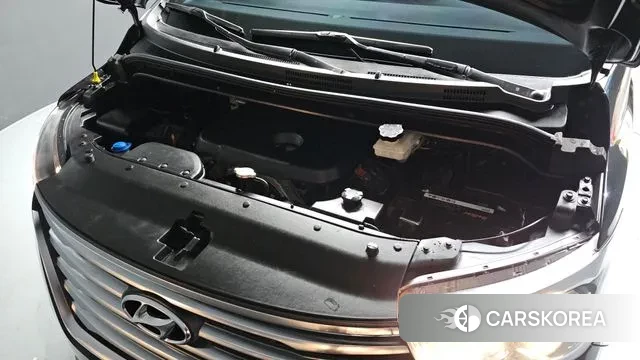 Hyundai The New Grand Starex id 3754260 из Кореи 16