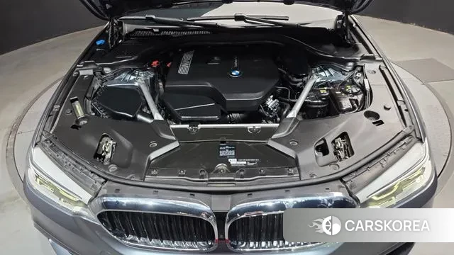 BMW 5 Series (G30) id 3429596 из Кореи 16