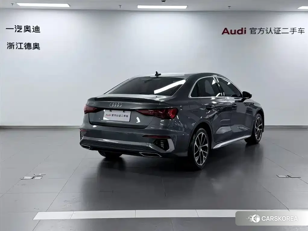 Audi A3 2022 Silver/gray из Китая, фото 6