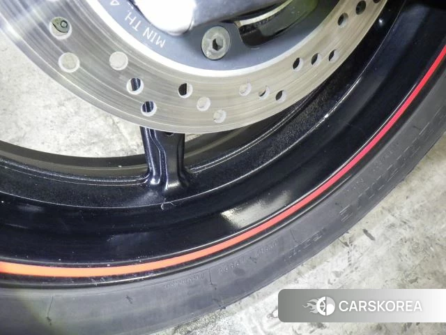 Suzuki GLADIUS 400 id 3947406 из Японии 30