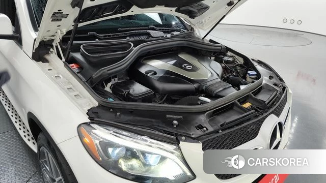 Mercedes-Benz GLE - Class W166 id 4285934 из Кореи 36