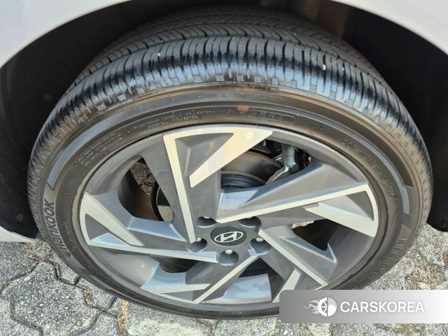 Hyundai The New Avante (CN7) id 3805419 из Кореи 16