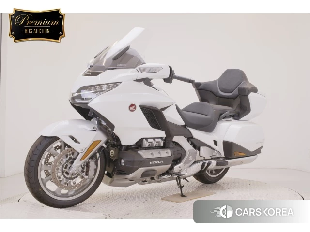 Проданный Honda GL1800 TOUR DCT 2026 из Японии, фото 2