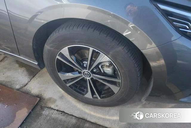 Nissan Xuan Yi id 4320884 из Китая 13