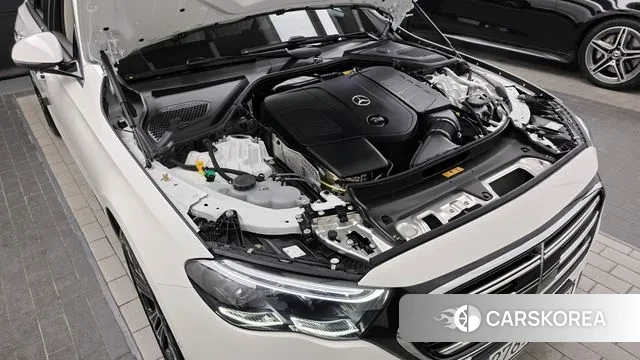 Mercedes-Benz E-Class W214 id 3658902 из Кореи 16