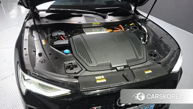 Audi e-Tron id 3727037 из Кореи 16