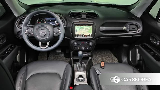 Jeep Renegade id 4741320 из Кореи 29