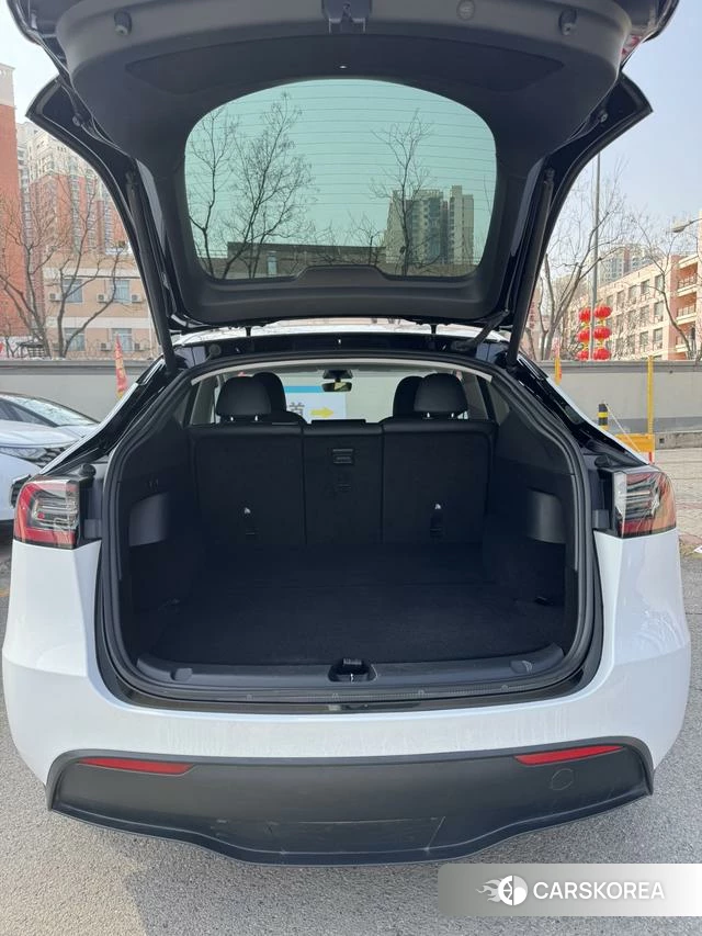 Tesla Model Y id 3908347 из Китая 7