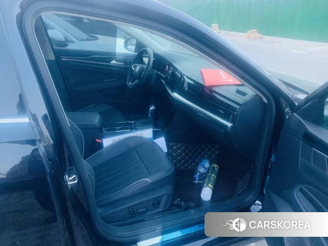 Volkswagen Passat 2021 Черный из Китая, фото 6