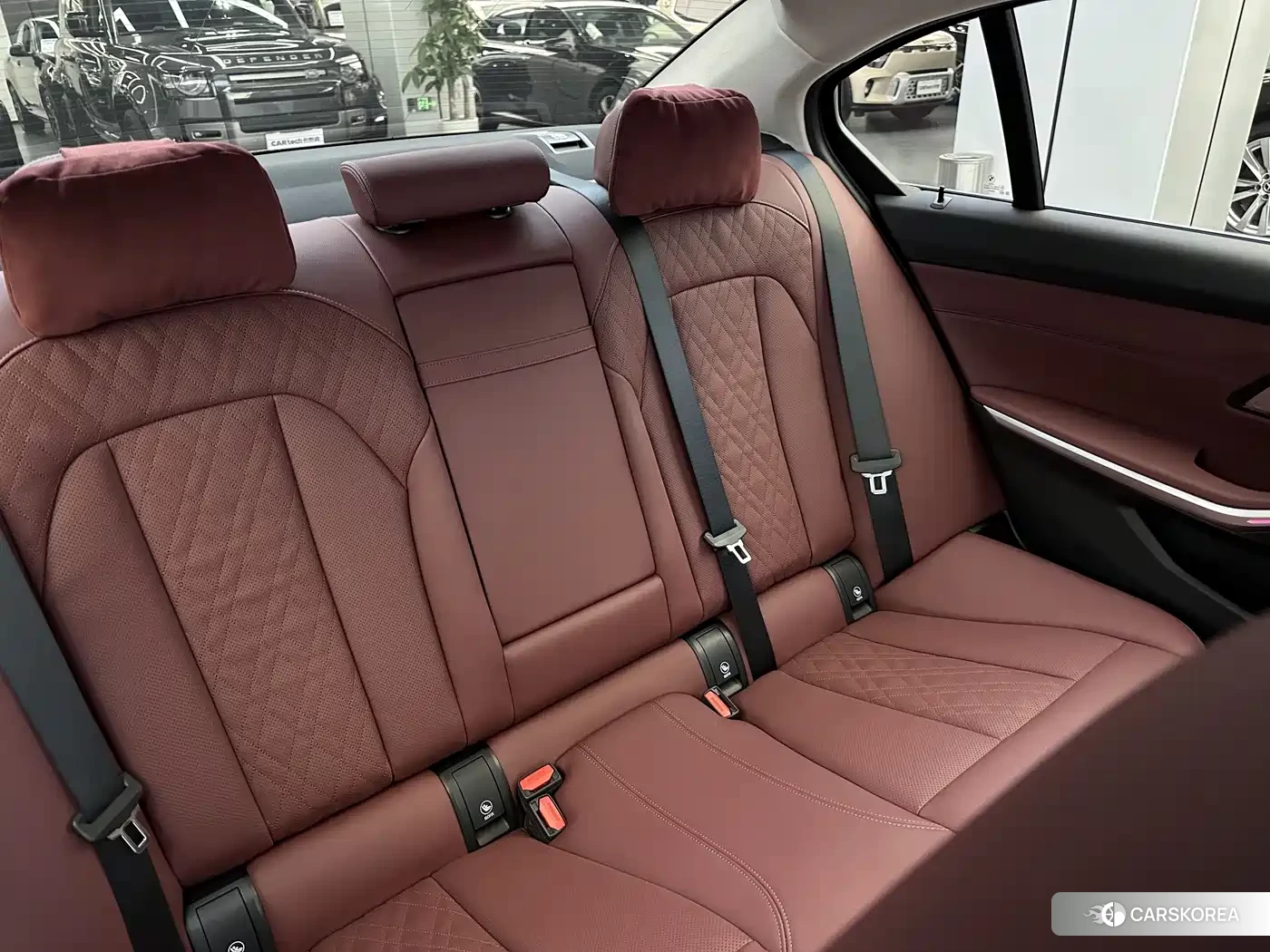 BMW 3 series id 4547987 из Китая 22