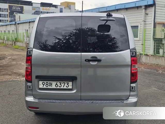 Hyundai The New Grand Starex id 3101476 из Кореи 16