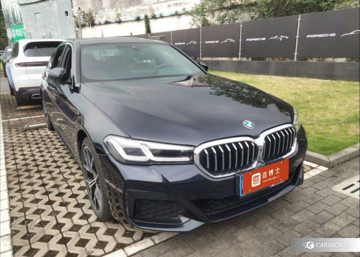 BMW 5 series 2022 Черный из Китая, фото 6