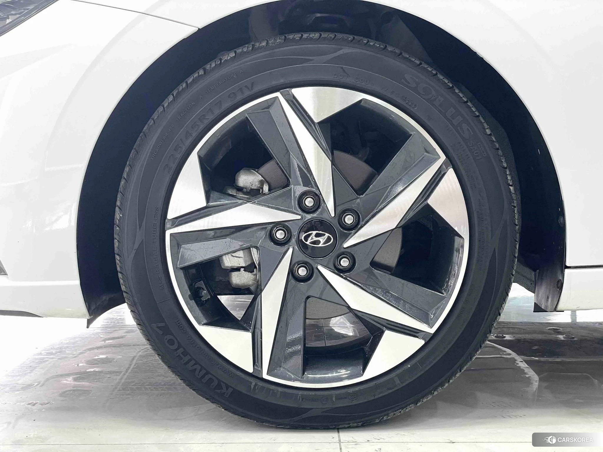 Hyundai Elantra id 4468079 из Китая 16