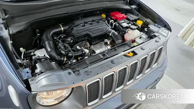 Jeep Renegade id 3394487 из Кореи 16