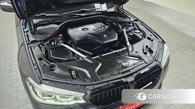 BMW 5 Series (G30) id 4667224 из Кореи 27